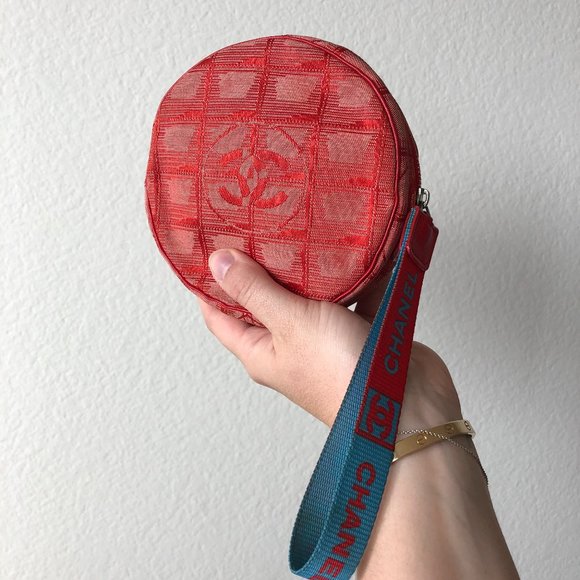 Chanel Travel Line Round Wristlet Nylon - Picture 3 of 11